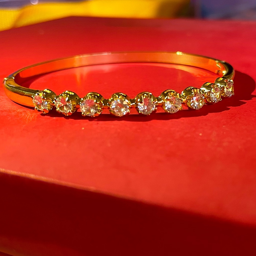 Stylish Designer Women’s Kada - Picture 2 of 4